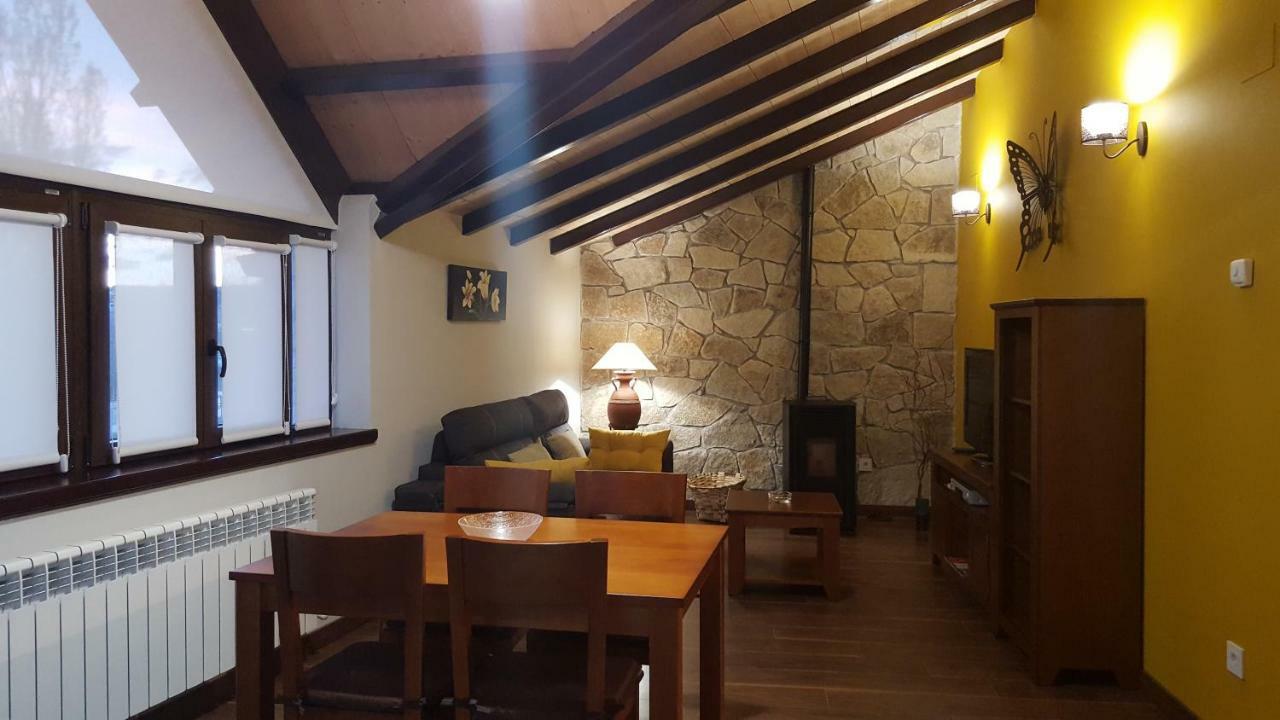 El Cordel De Gredos Guest House นาวาร์เรดอนดา เด เกรโดส ภายนอก รูปภาพ