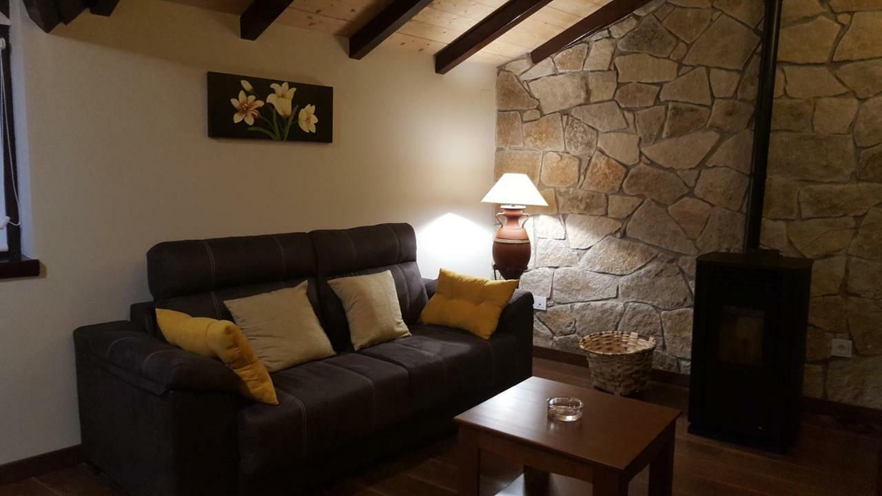 El Cordel De Gredos Guest House นาวาร์เรดอนดา เด เกรโดส ภายนอก รูปภาพ