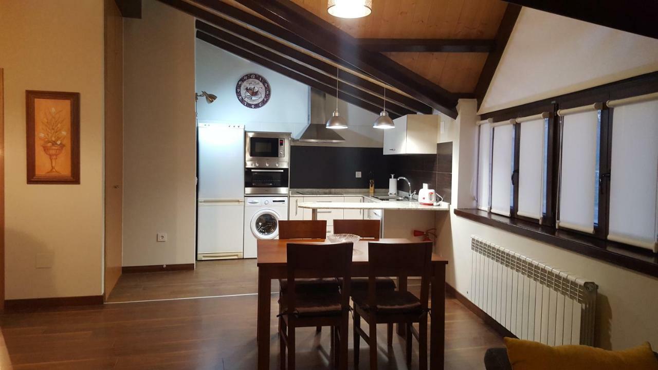El Cordel De Gredos Guest House นาวาร์เรดอนดา เด เกรโดส ภายนอก รูปภาพ