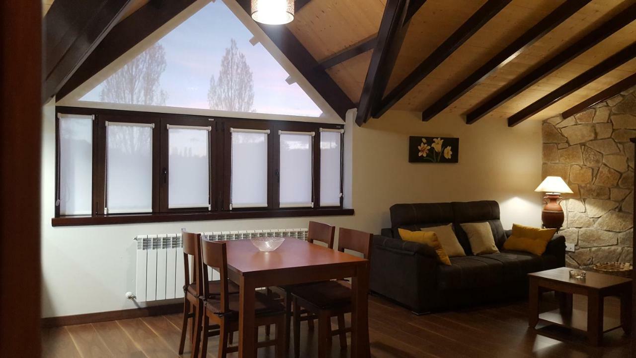 El Cordel De Gredos Guest House นาวาร์เรดอนดา เด เกรโดส ภายนอก รูปภาพ
